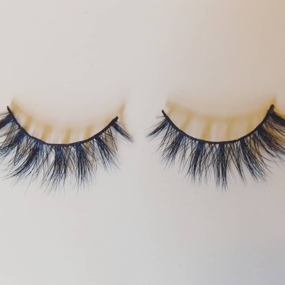 Mink 'Privacy' Lash Bundle - Picture 4 of 15